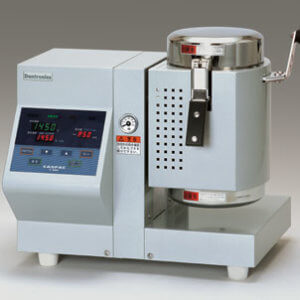 真空加圧鋳造機のイメージ