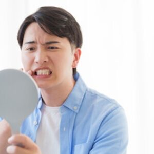 鈴鹿市の歯医者「大木歯科医院」の歯科ブログ-マウスピース矯正とワイヤー矯正：費用・期間・痛みの徹底比較のイメージ